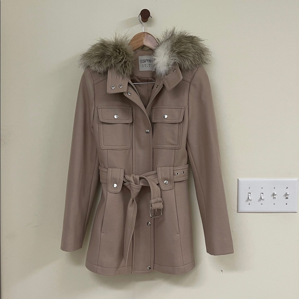 Esprit Tan/Brown Wool-Belted Trench with Fur-Trim Hood • Women’s M